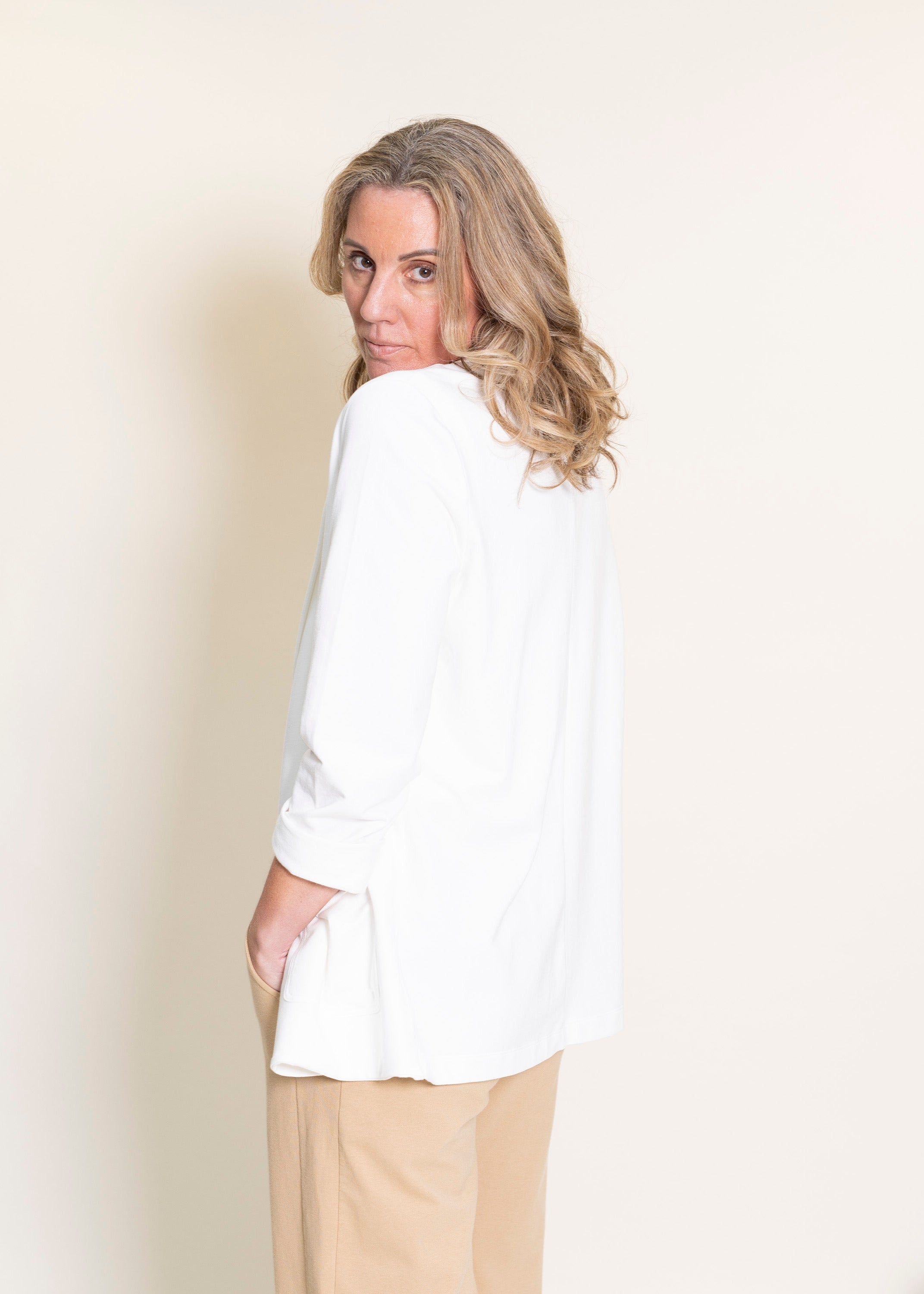 CIRCE soft blazer, warm white