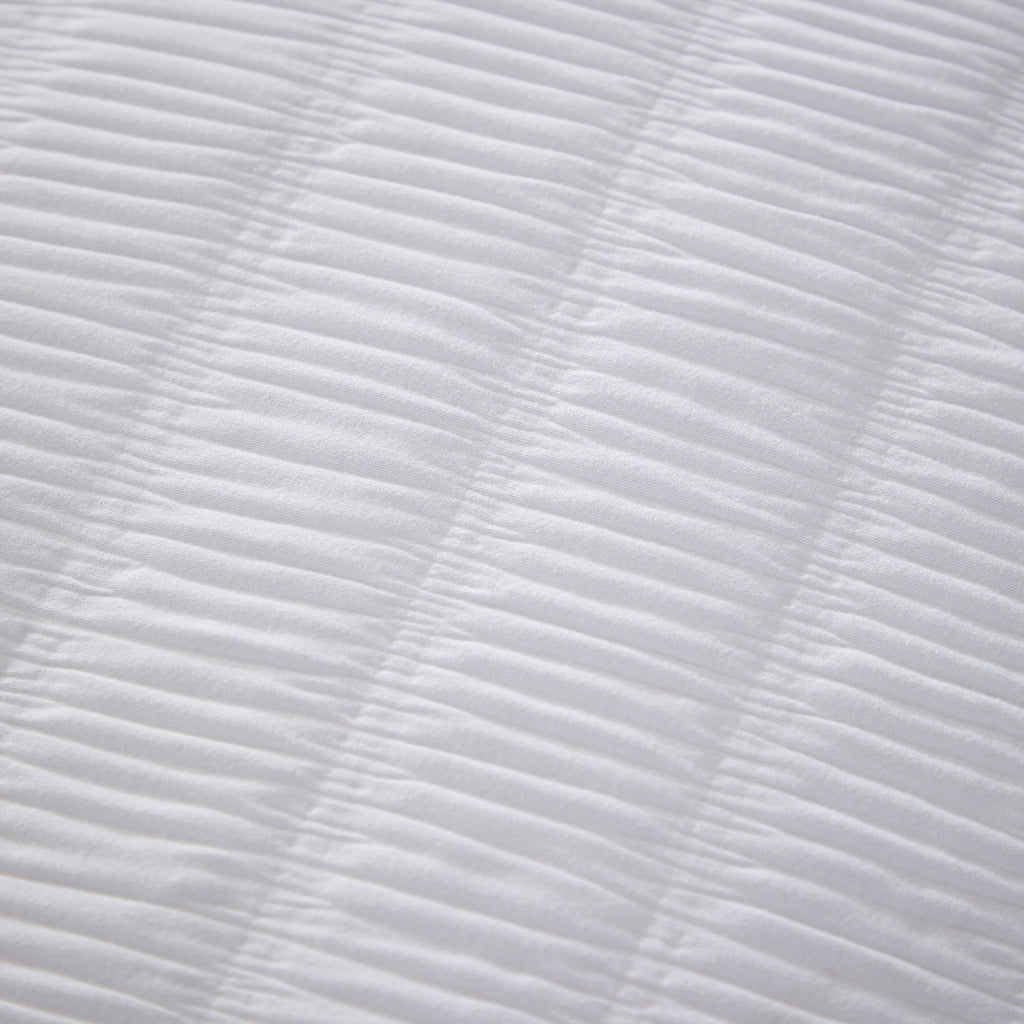 OLIVIA ROCCO Belgravia White Microfibre Duvet Cover Set With Pillowcases Soft Easy Care Modern Minimalist Bedding Machine Washable All Season