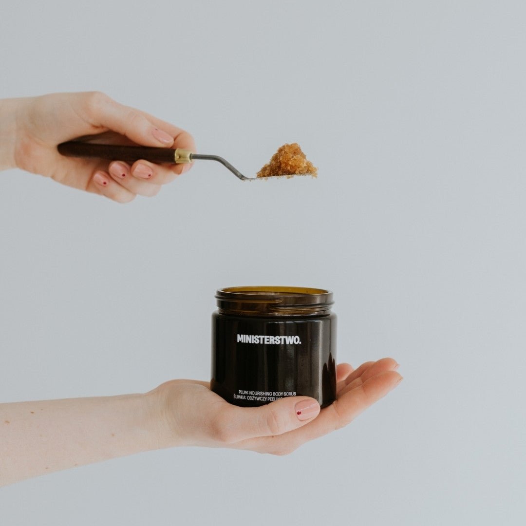 PLUM: Nourishing Body Scrub 300g