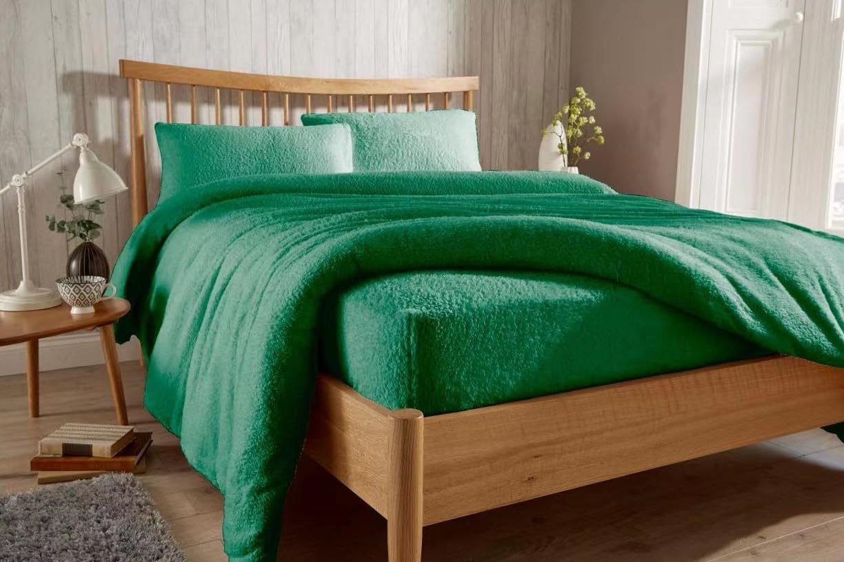 OLIVIA ROCCO Teddy Fleece Extra Deep Fitted Sheet Plush Soft Winter Bedding Snug Elastic Edges Multiple Sizes And Colors