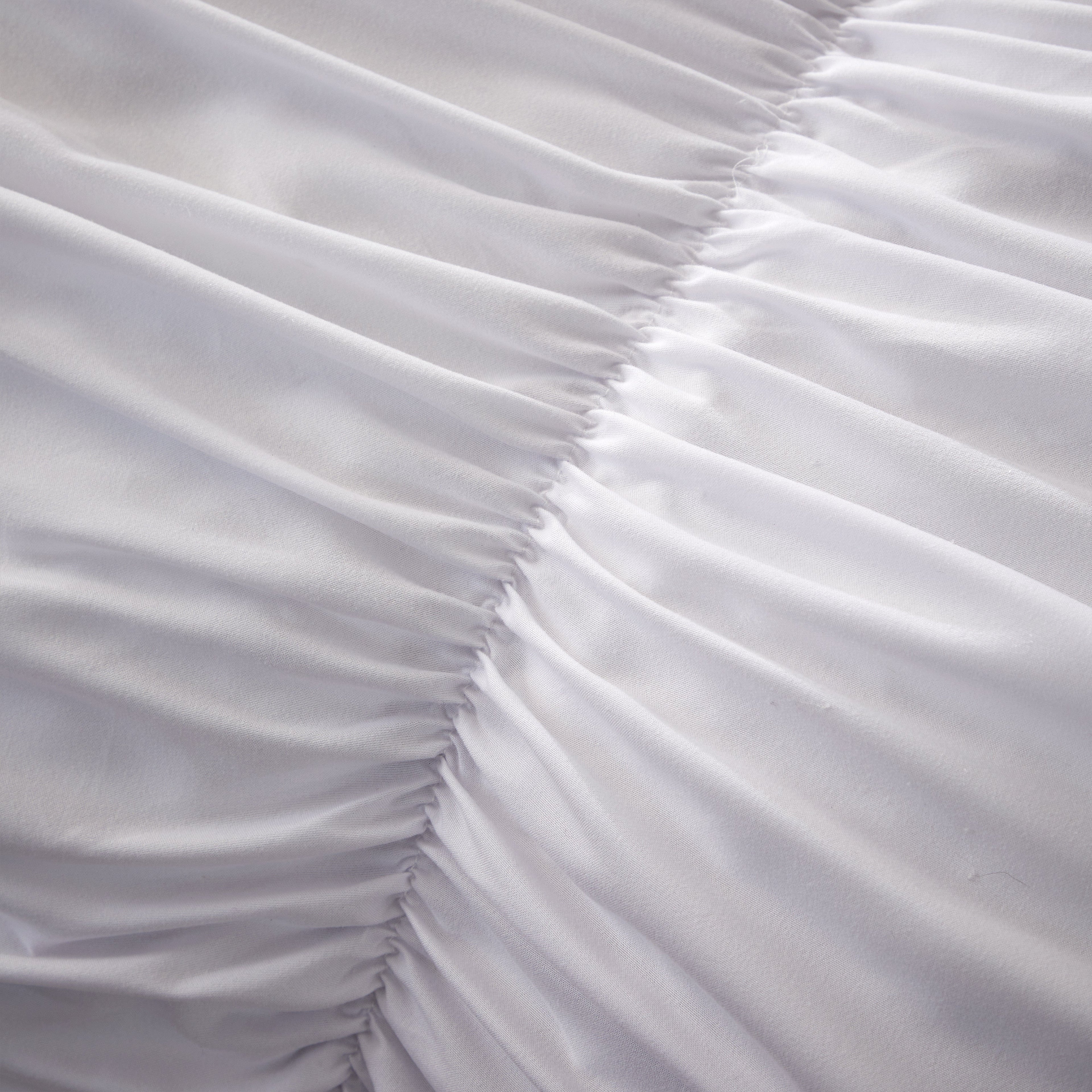 OLIVIA ROCCO Ruched White Microfibre Duvet Cover Set With Pillowcases Ruffle Bedding For Modern Bedrooms Soft Easy Care