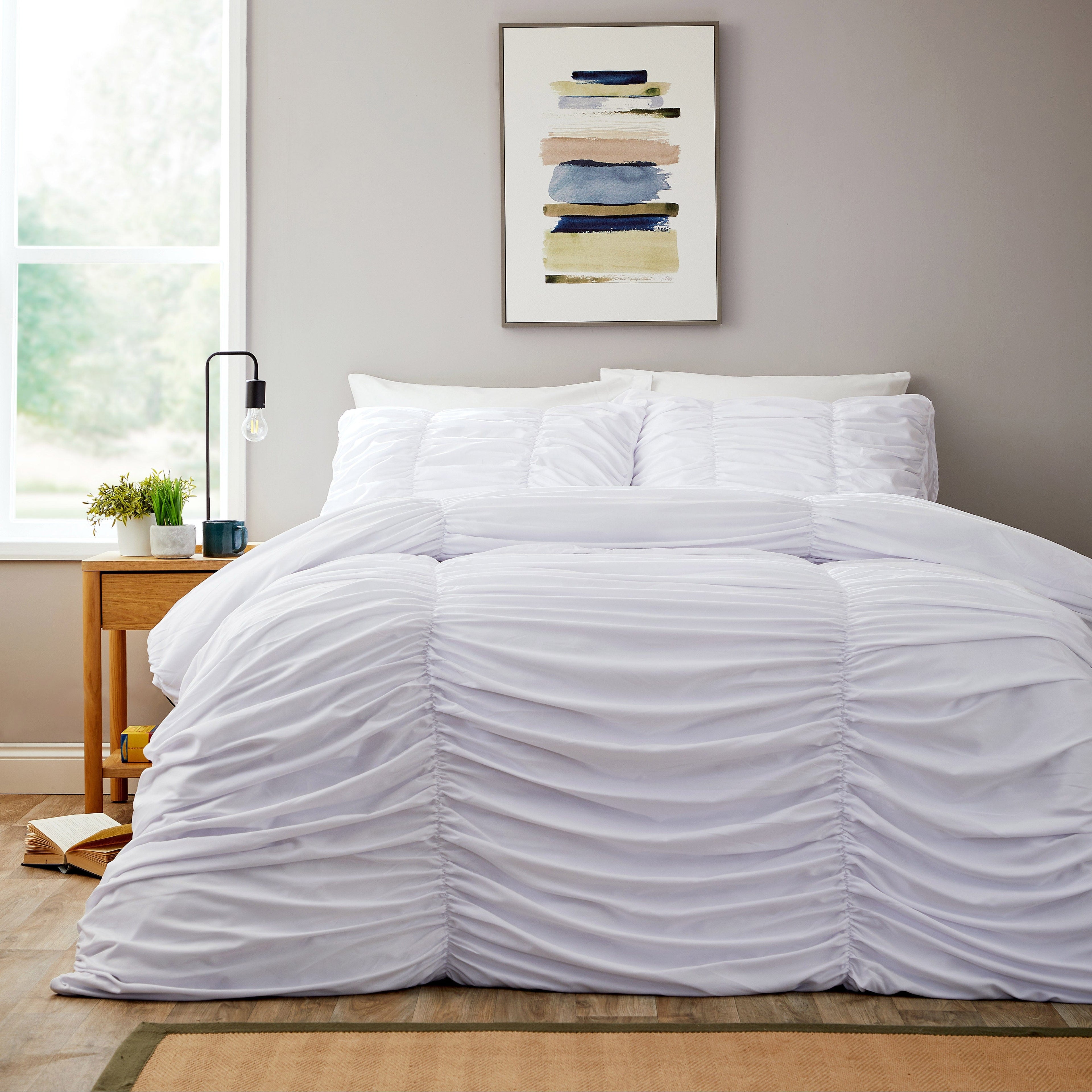 OLIVIA ROCCO Textured Pintuck Ruffles Pleated Microfibre Duvet Cover Set With Pillowcases Soft Breathable Easy Care Bedding