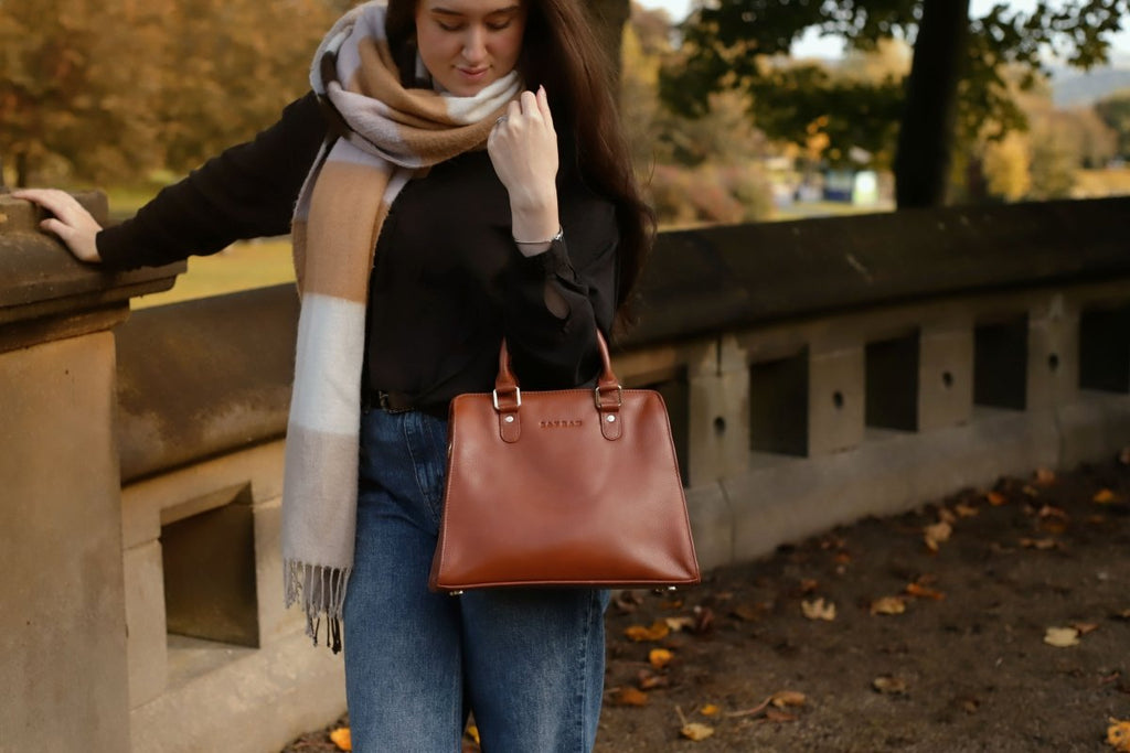 The Leather Handbag